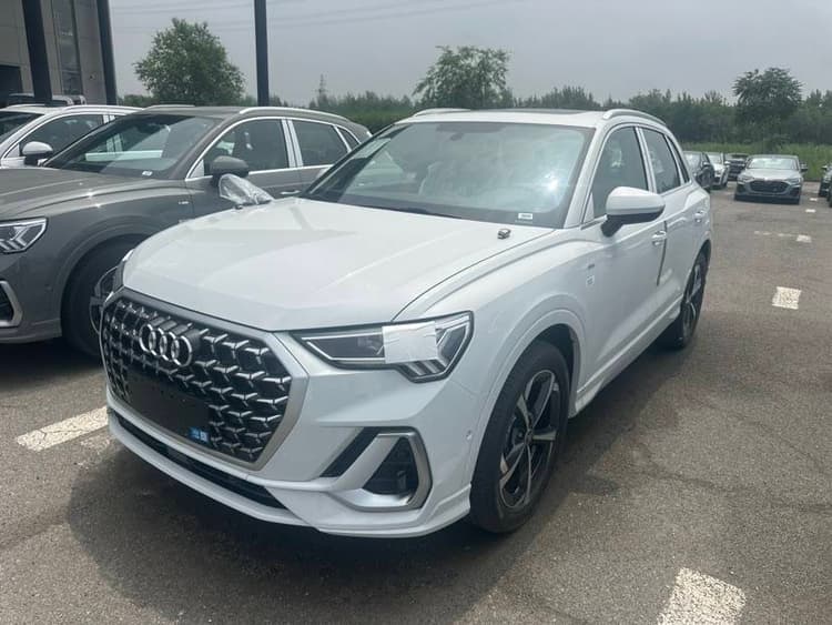 Audi Q3 2025 quattro 45th Anniversary Collection 35TFSI Fashion Dynamic