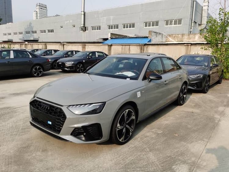 Audi A4L 2025 40 TFSI Deluxe Dynamic B & O Starry Night