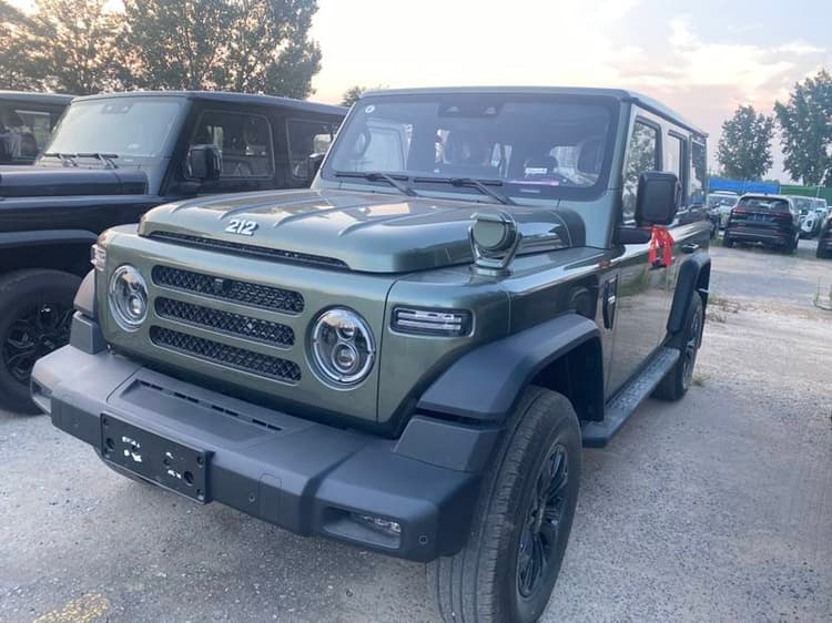212 T01 2024 2.0T Explorer