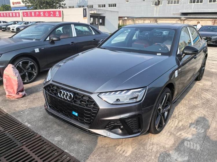 Audi A4L 2025 40 TFSI Luxury Dynamic