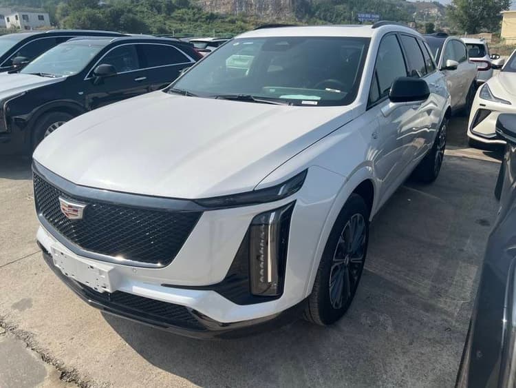 Cadillac XT5 2025 2.0T Luxury Model