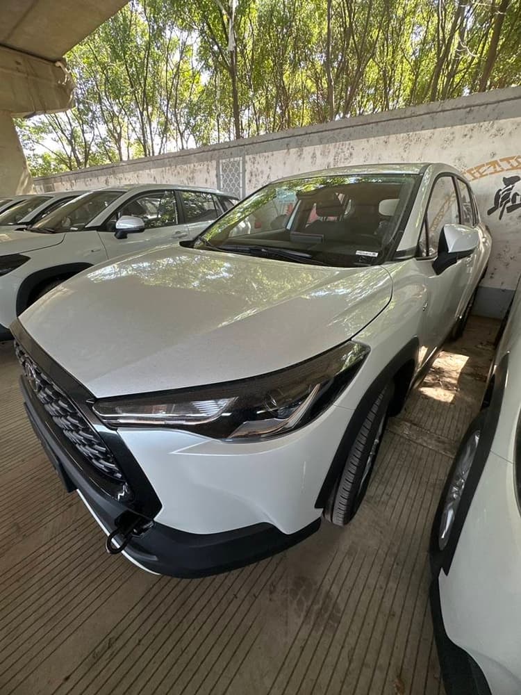 Corolla Rui put 2024 2.0L intelligent electric hybrid double Qing elite edition