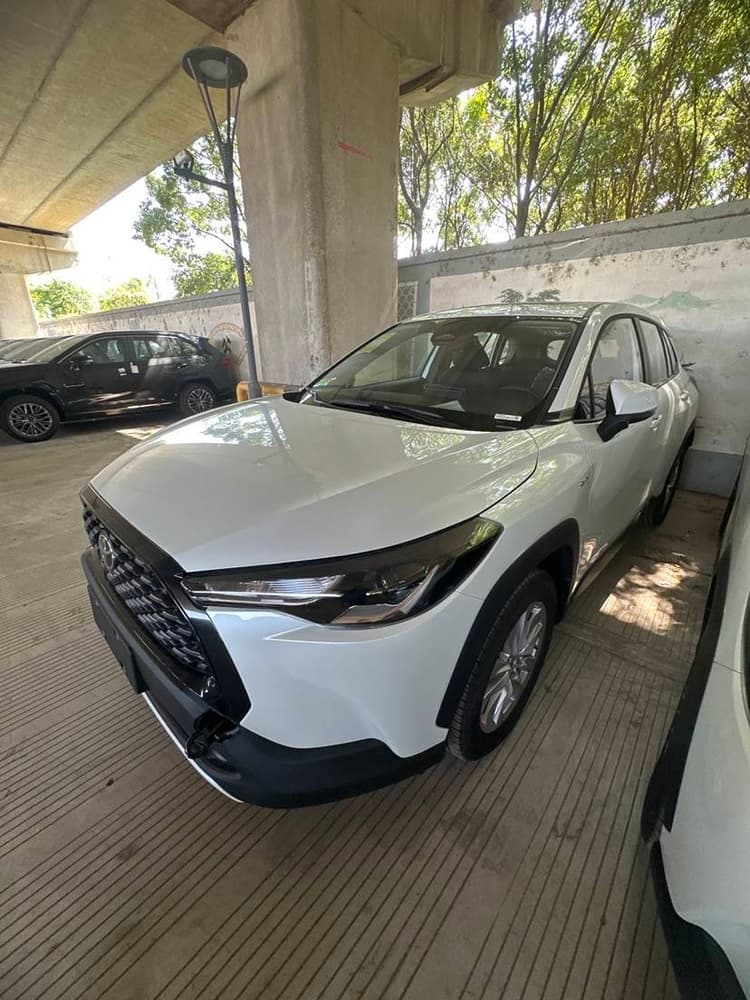 Corolla Rui put 2024 2.0L intelligent electric hybrid double Qing elite edition