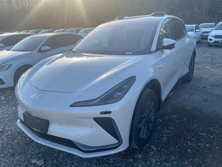 Zhiji LS7 2024 90kWh Max Elite Rear Drive Edition