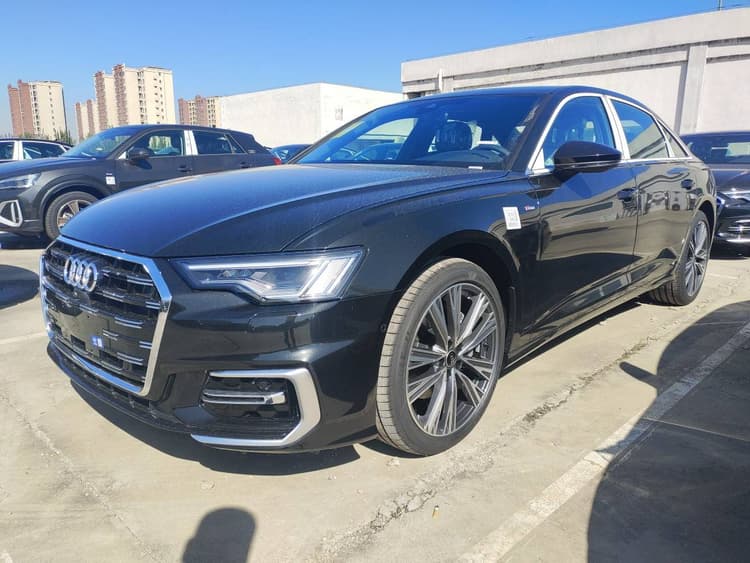 Audi A6L 2025 45 TFSI quattro Selected Dynamic Type