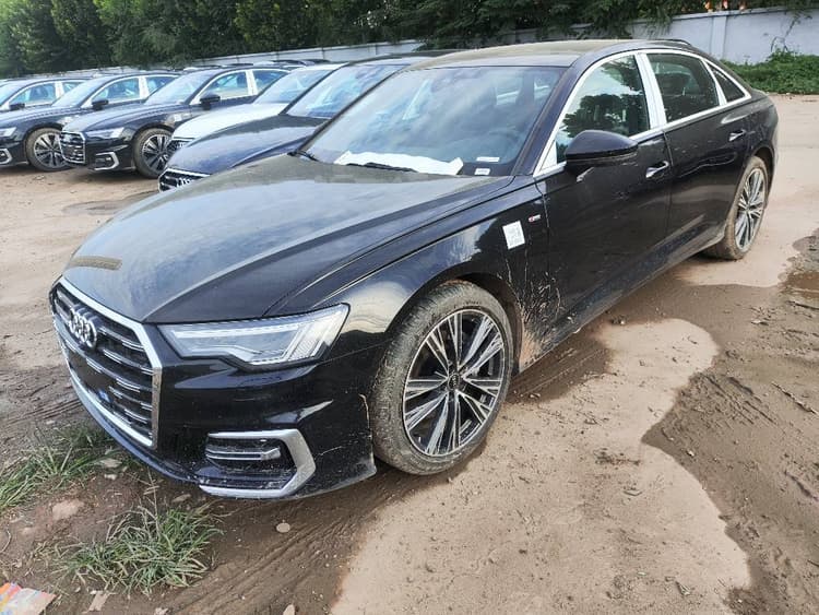 Audi A6L 2025 45 TFSI Selected Dynamic Type