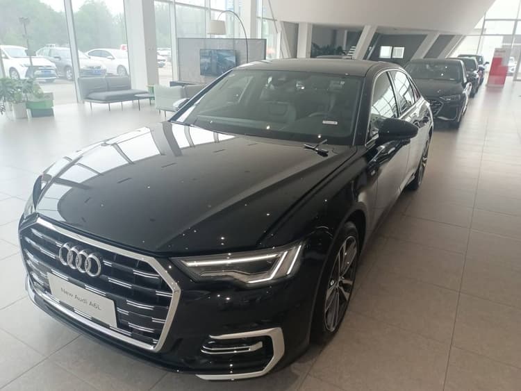 Audi A6L 2025 40 TFSI Deluxe Dynamic