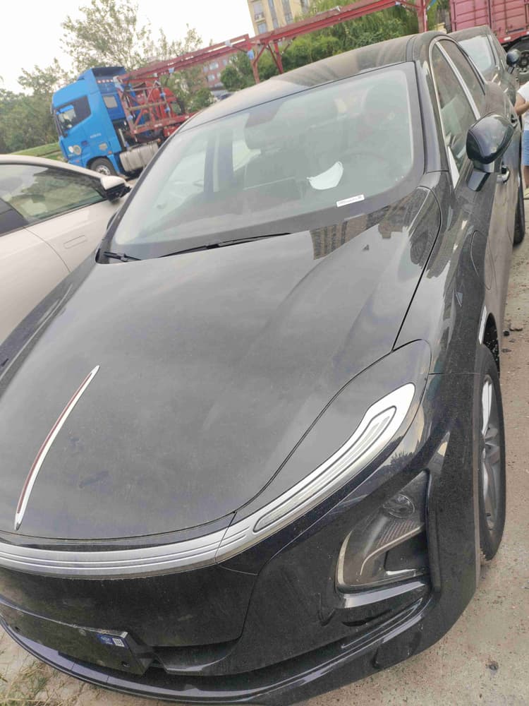 Hongqi E-QM5 2025 500km Travel Edition