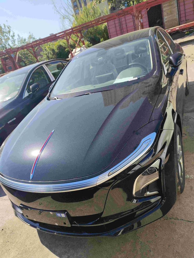 Hongqi E-QM5 2025 500km Travel Edition