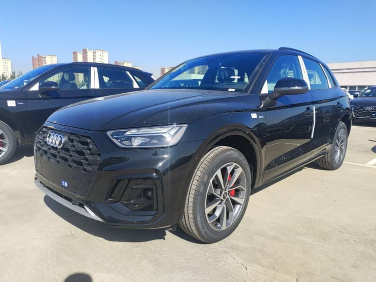 Audi Q5L 2025 quattro 45th Anniversary Collection 40 TFSI Luxury Dynamic Model