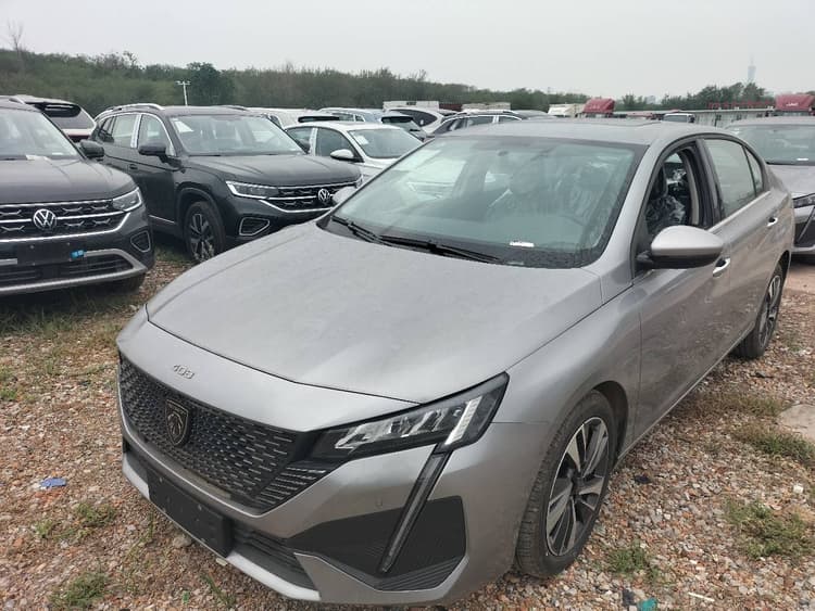 Peugeot 408 2022 1.6T Light Edition