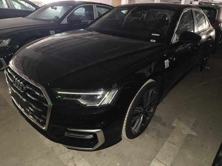 Audi A6L 2025 45 TFSI Selected Dynamic Type