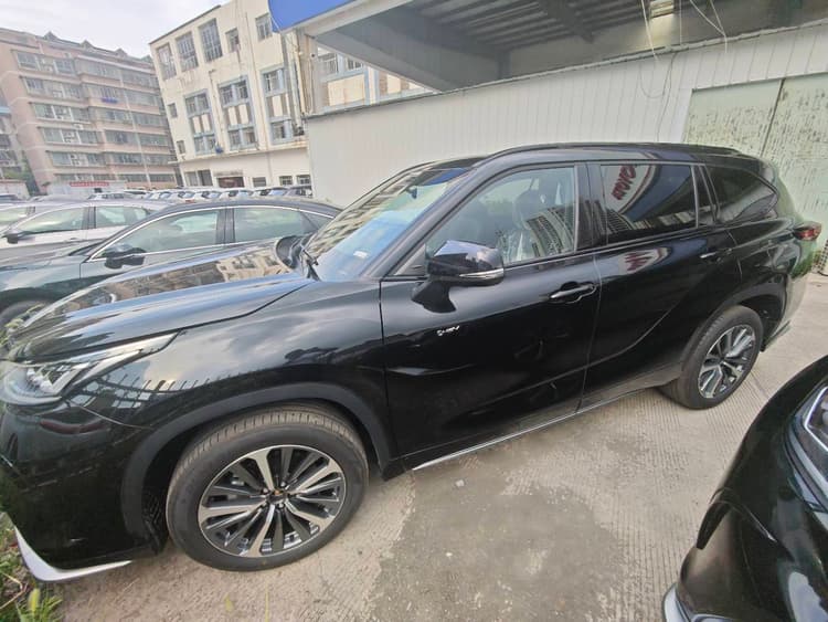 Crown Land Release 2024 2.5L HEV 4-wheel Drive Premium Edition