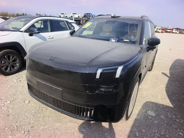 LYNK&CO 900 2025 1.5T Ultra