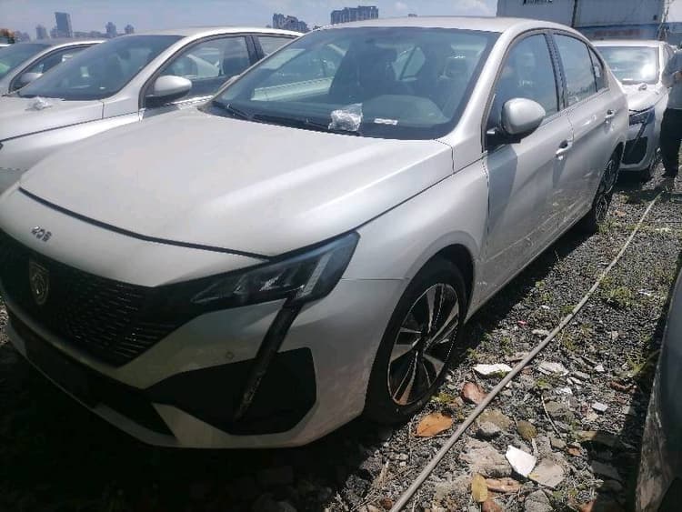 Peugeot 408 2022 1.6T Light Edition