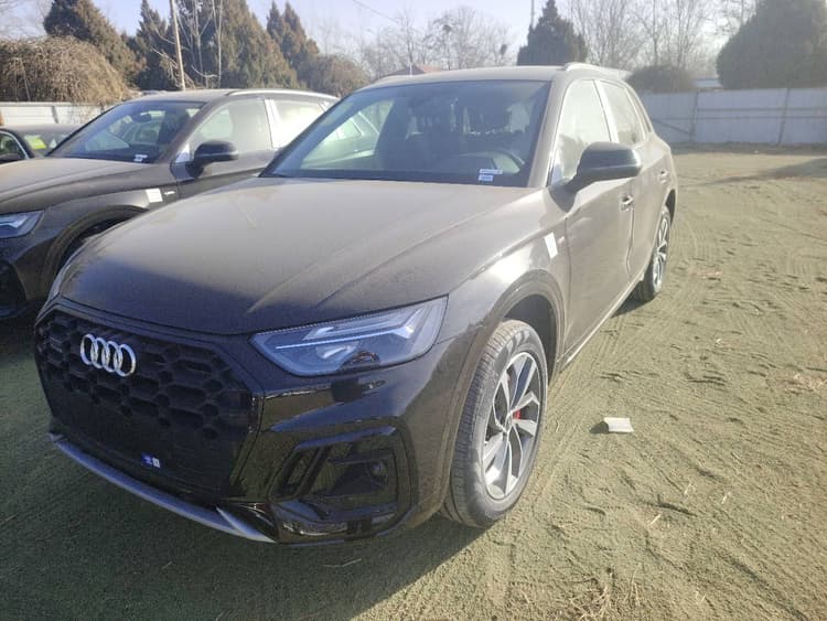 Audi Q5L 2025 40 TFSI Luxury Dynamic