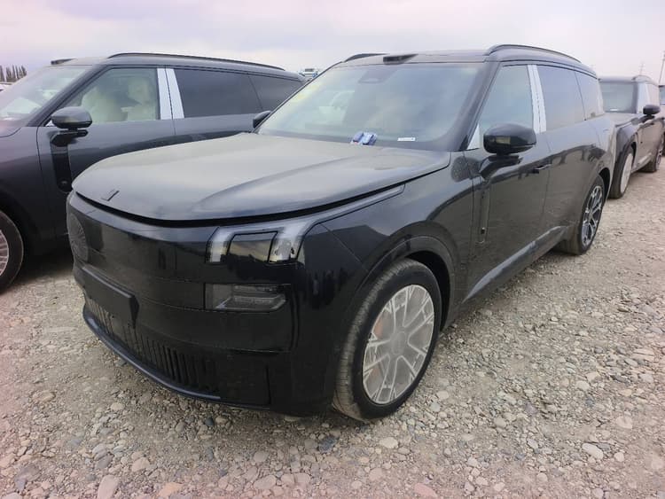 LYNK&CO 900 2025 1.5T Ultra