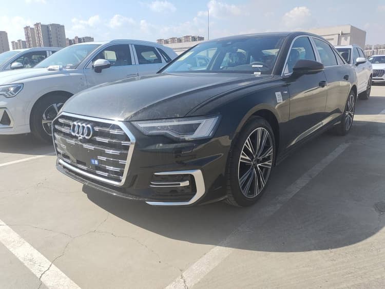 Audi A6L 2025 45 TFSI quattro Selected Dynamic Type