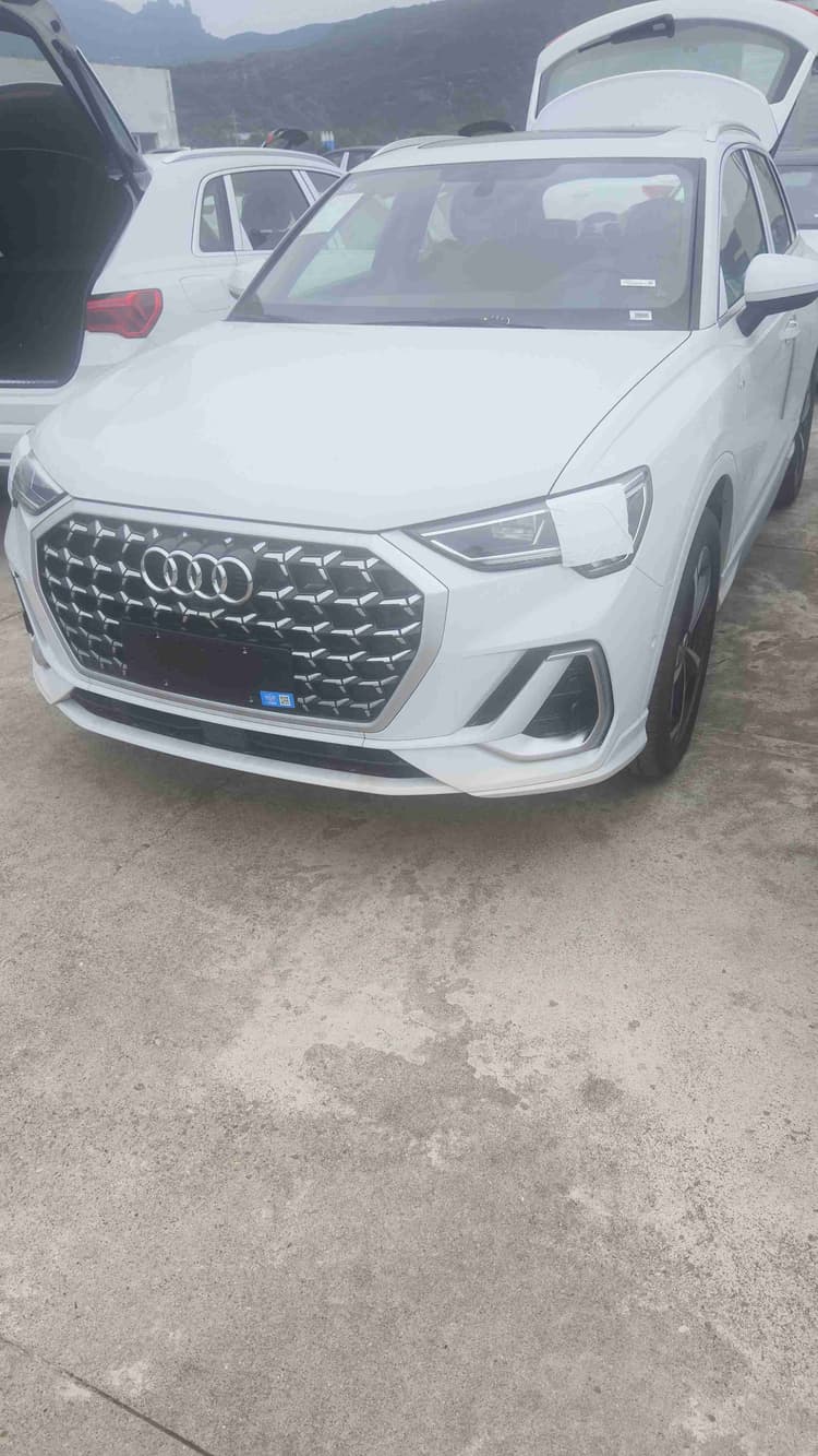 Audi Q3 2025 quattro 45th Anniversary Collection 35TFSI Fashion Dynamic