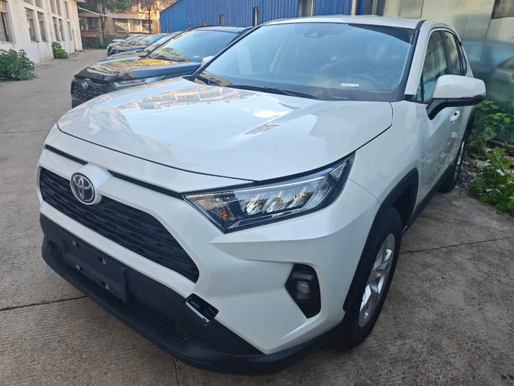 RAV4 2024 2.0L CVT 2WD Urban