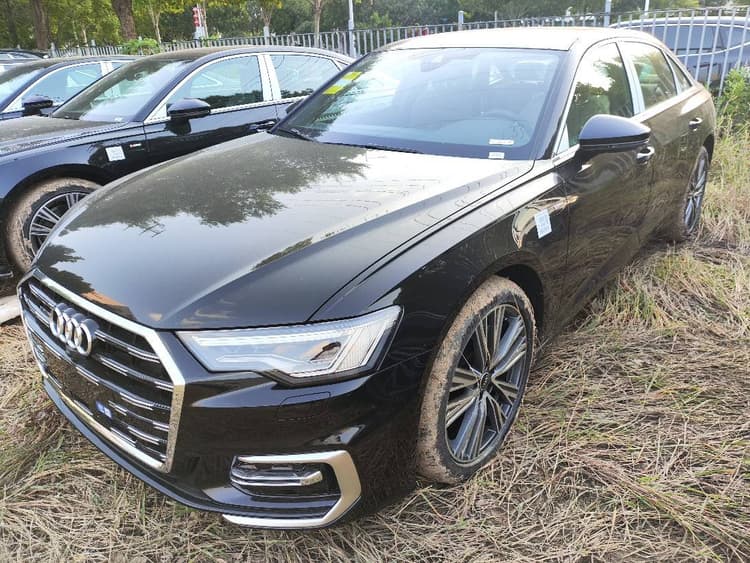 Audi A6L 2025 45 TFSI quattro Selected Dynamic Type