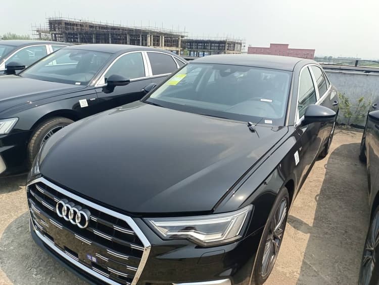 Audi A6L 2025 45 TFSI Selected Dynamic Type