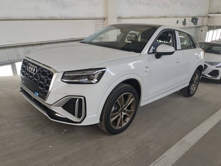 Audi Q2L 2024 model change 35TFSI fashion dynamic