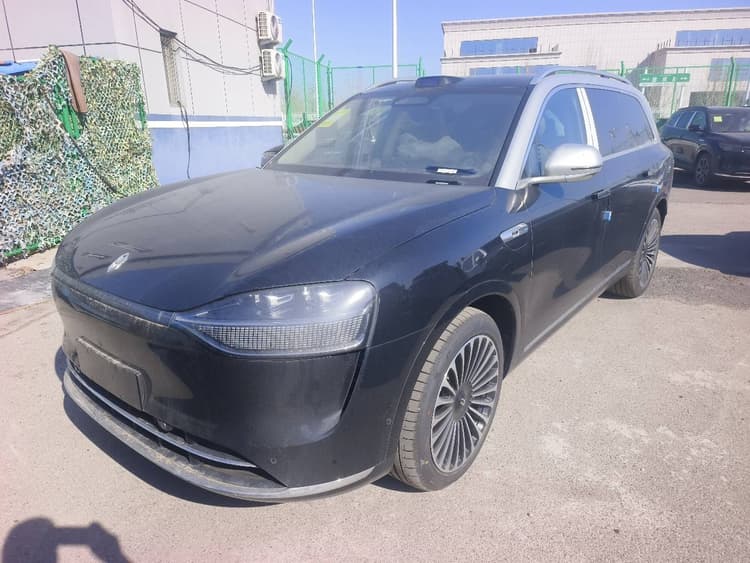 Ask the world M9 2024 extended range Ultra version 52kWh 6-seat version