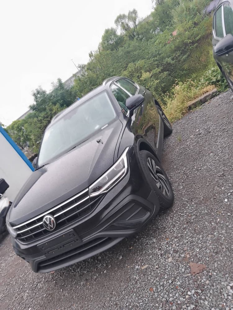 Tiguan L 2025 outstanding 300TSI automatic two-wheel drive Longteng version