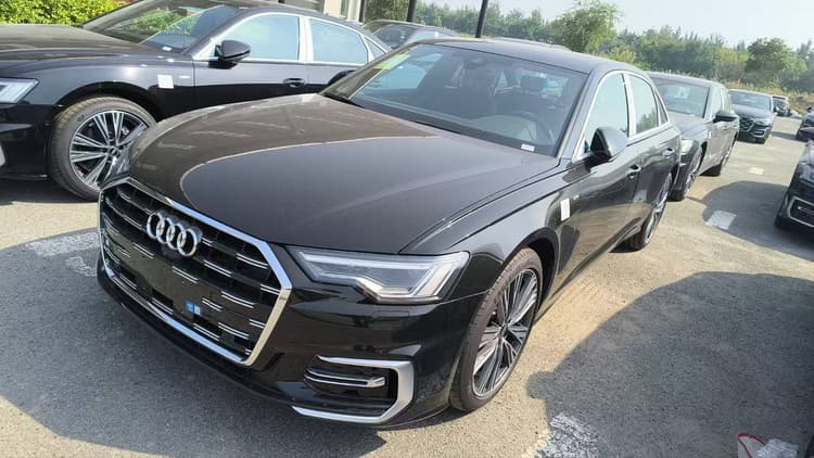 Audi A6L 2025 45 TFSI Selected Dynamic Type