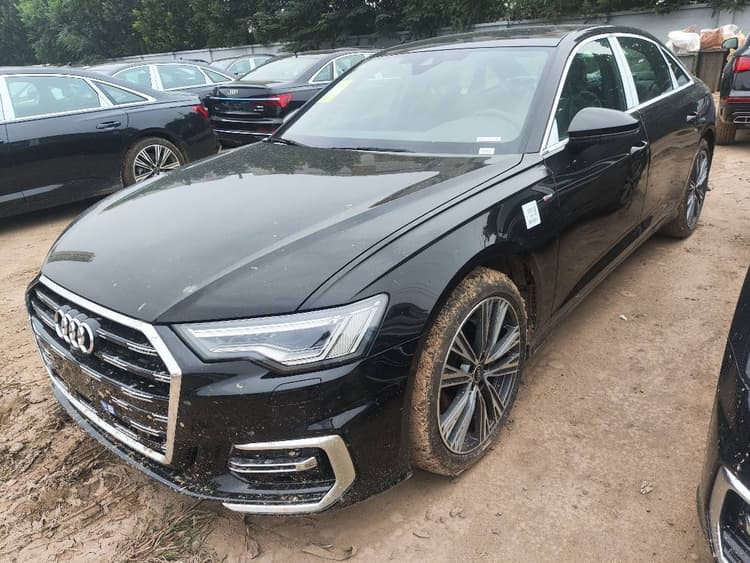 Audi A6L 2025 45 TFSI quattro Selected Dynamic Type
