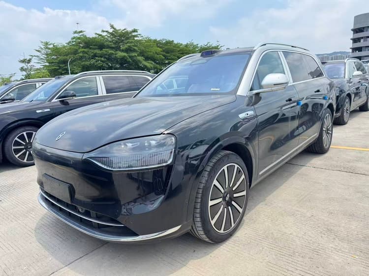 Ask the world M9 2024 extended range Ultra version 52kWh 6-seat version